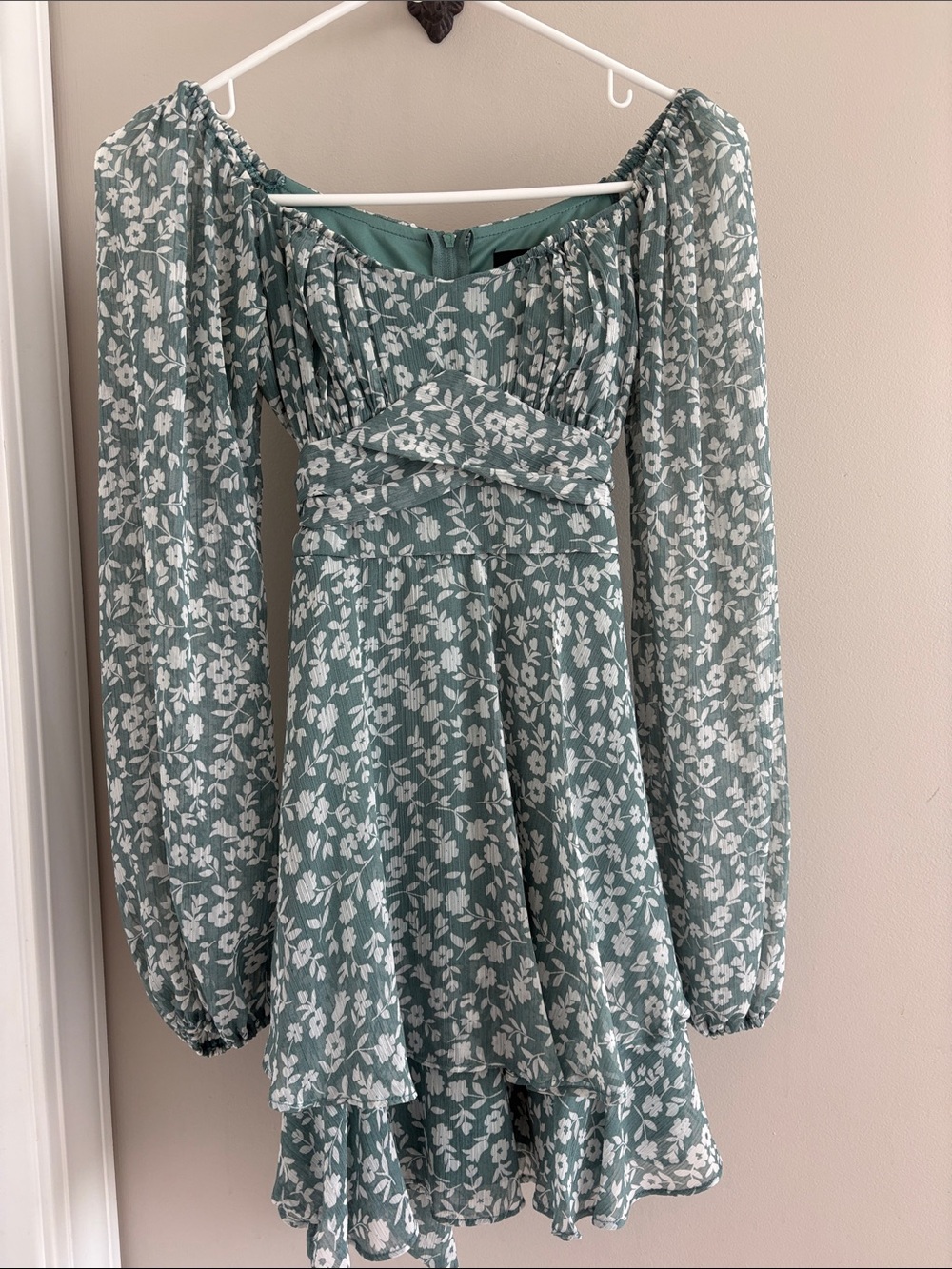 B. Smart Sage Green Floral Long Sleeve Mini Dress